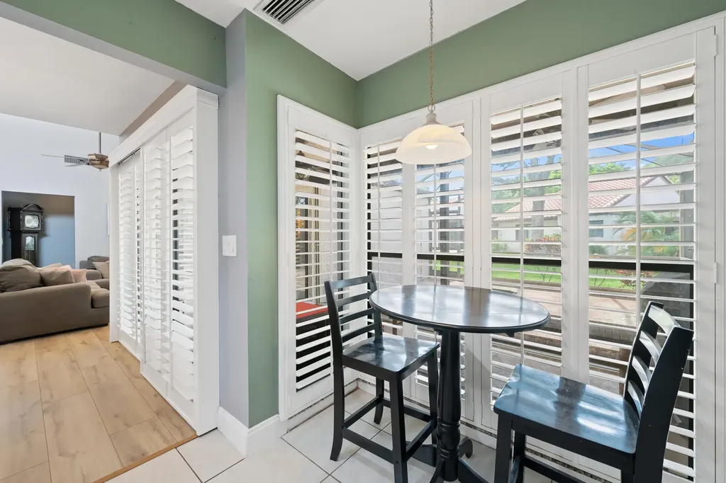 3018 Lakeshore Drive Deerfield Beach FL 33442
