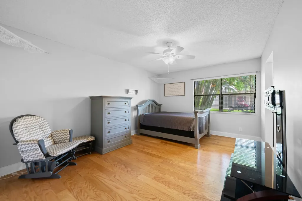 3018 Lakeshore Drive Deerfield Beach FL 33442