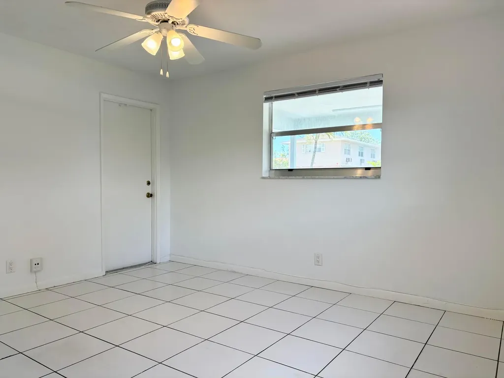 1605 NE 50th Court Fort Lauderdale FL 33334