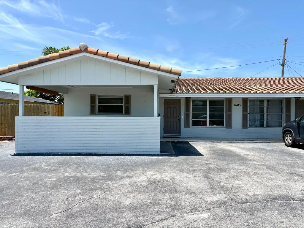 1605 NE 50th Court Fort Lauderdale FL 33334