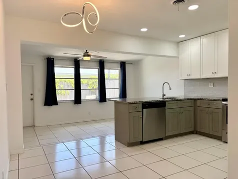 1605 NE 50th Court Fort Lauderdale FL 33334