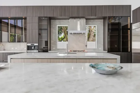 284 NE 7th Street Boca Raton FL 33432