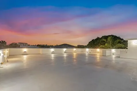 284 NE 7th Street Boca Raton FL 33432