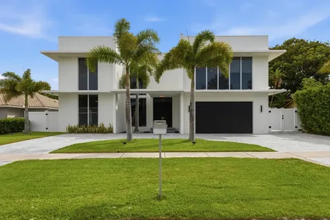 284 NE 7th Street Boca Raton FL 33432