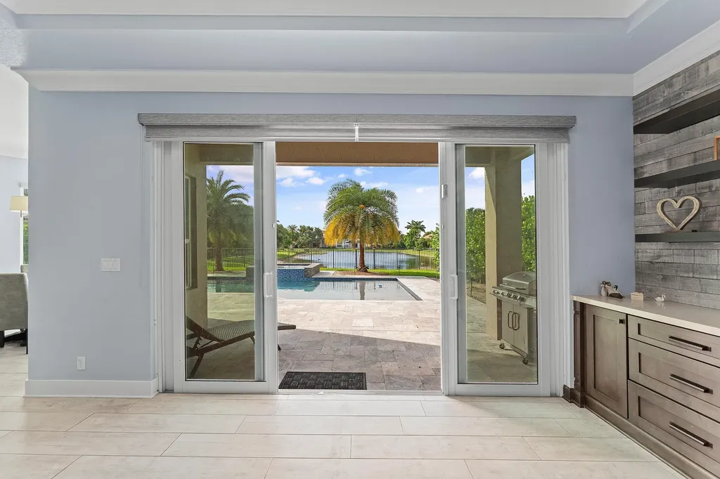9173 Oak Alley Drive Lake Worth FL 33467