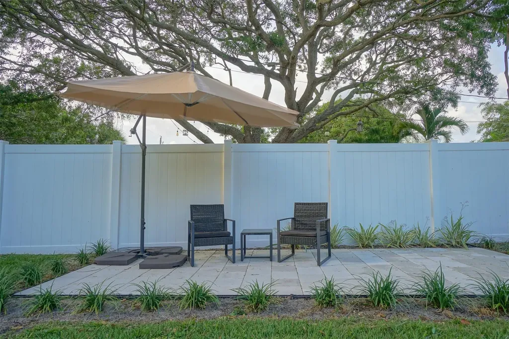 1634 NE 3rd Avenue Delray Beach FL 33444