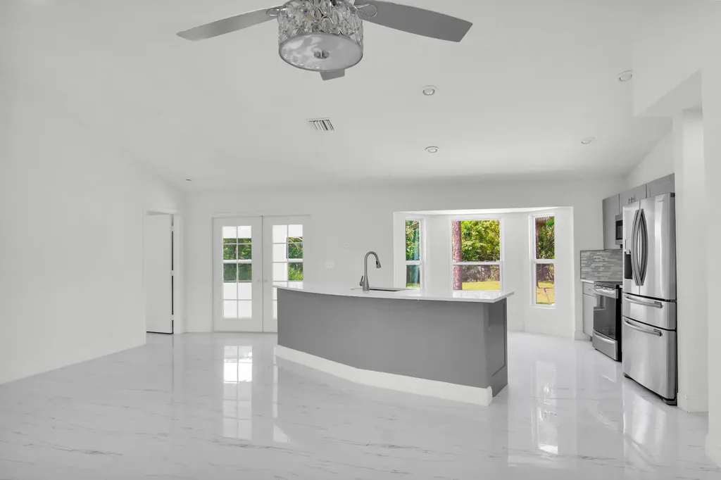 14817 97th Road N West Palm Beach FL 33412