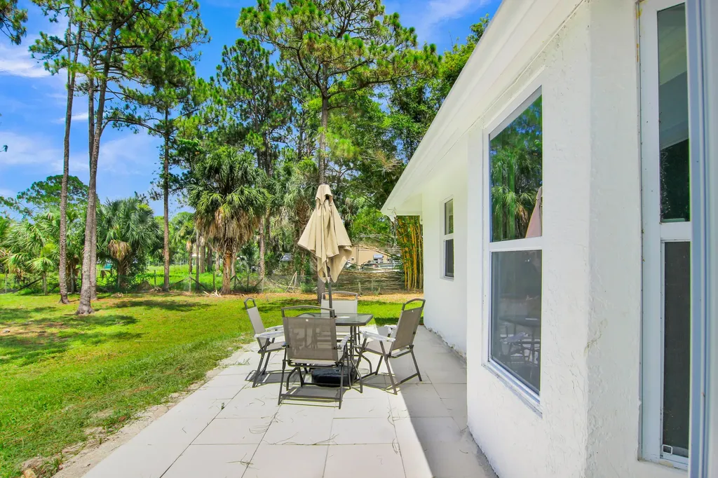 14817 97th Road N West Palm Beach FL 33412
