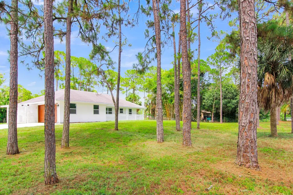 14817 97th Road N West Palm Beach FL 33412