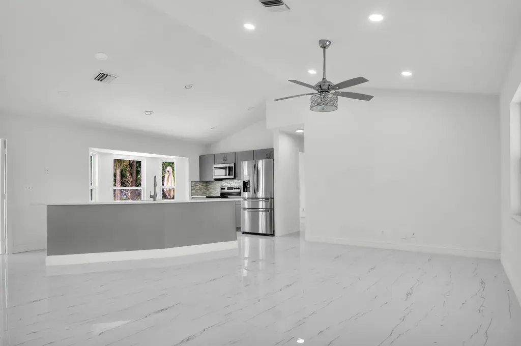 14817 97th Road N West Palm Beach FL 33412