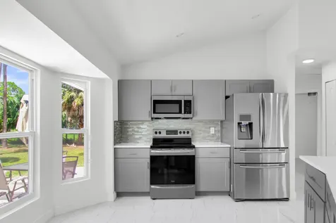 14817 97th Road N West Palm Beach FL 33412