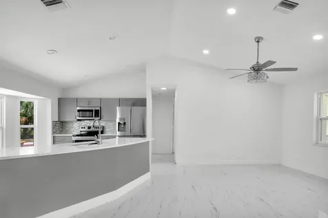 14817 97th Road N West Palm Beach FL 33412