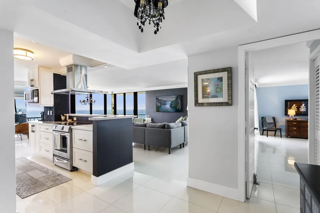 5510 N Ocean Drive Singer Island FL 33404