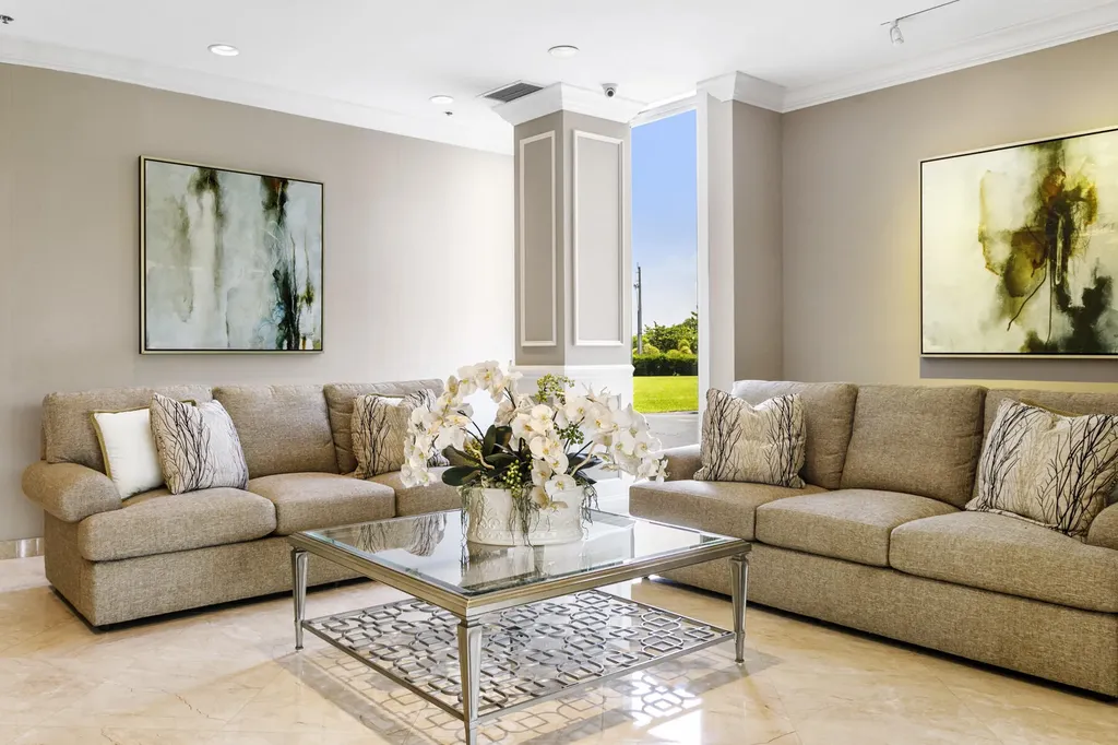 5510 N Ocean Drive Singer Island FL 33404