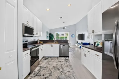 8049 Via Bolzano Greenacres FL 33467