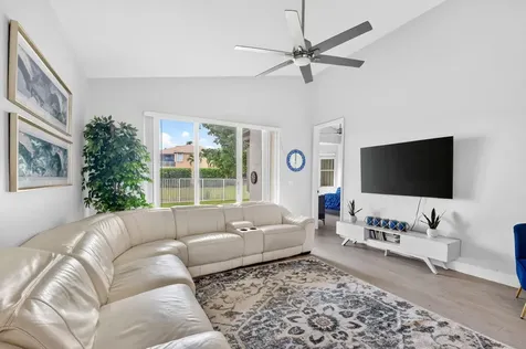 8049 Via Bolzano Greenacres FL 33467