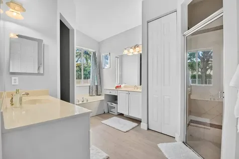 8049 Via Bolzano Greenacres FL 33467