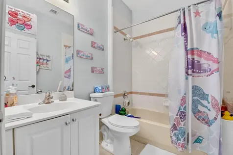 8049 Via Bolzano Greenacres FL 33467
