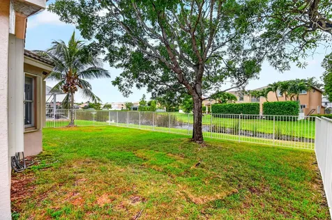 8049 Via Bolzano Greenacres FL 33467