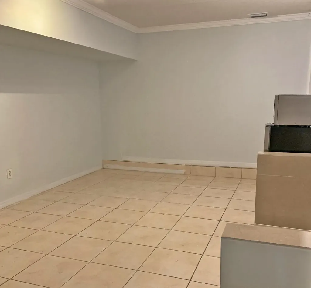18324 SW 149th Place Miami FL 33187