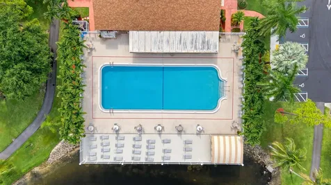 609 Sea Pine Way Greenacres FL 33415