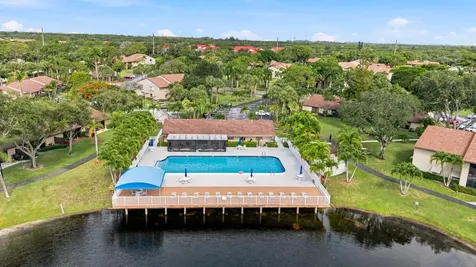 609 Sea Pine Way Greenacres FL 33415