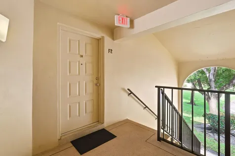 609 Sea Pine Way Greenacres FL 33415