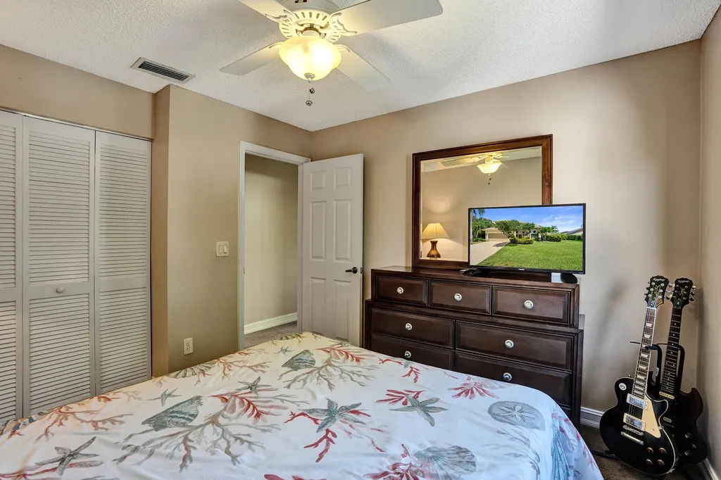 11725 Kimmie Drive Cooper City FL 33026