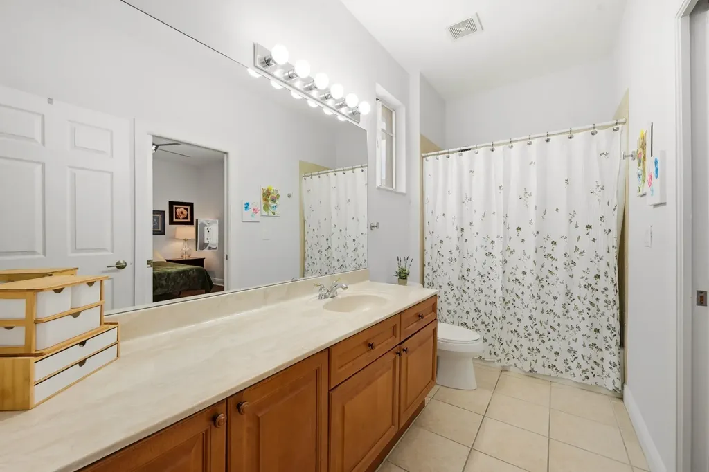 518 N Federal Highway Lake Worth FL 33460