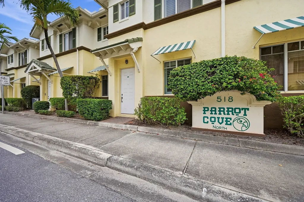 518 N Federal Highway Lake Worth FL 33460