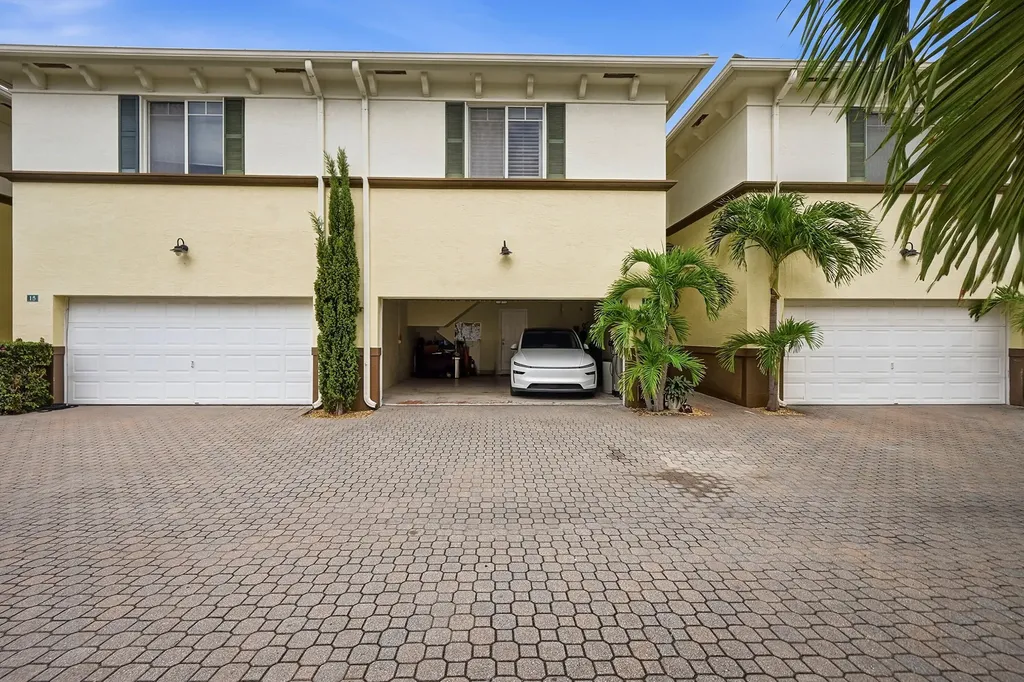 518 N Federal Highway Lake Worth FL 33460