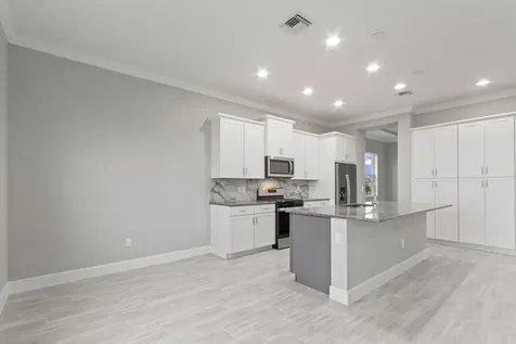 5182 Liberty Lane Westlake FL 33470