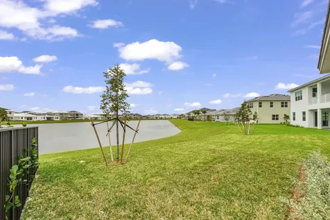 5182 Liberty Lane Westlake FL 33470