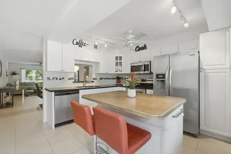 3002 Portofino Isle Coconut Creek FL 33066