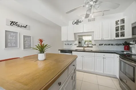 3002 Portofino Isle Coconut Creek FL 33066