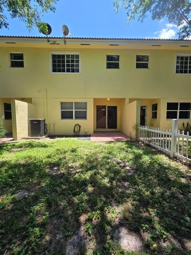 921 Imperial Lake Road West Palm Beach FL 33413