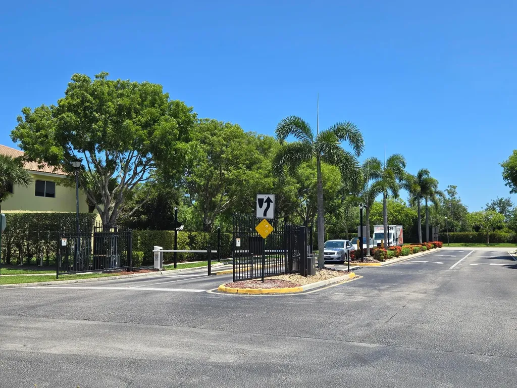 921 Imperial Lake Road West Palm Beach FL 33413
