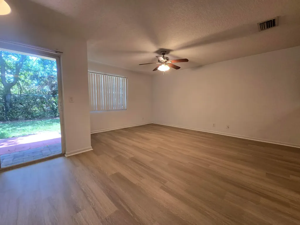 921 Imperial Lake Road West Palm Beach FL 33413