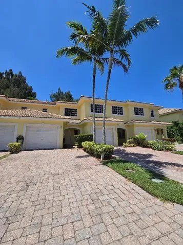 921 Imperial Lake Road West Palm Beach FL 33413