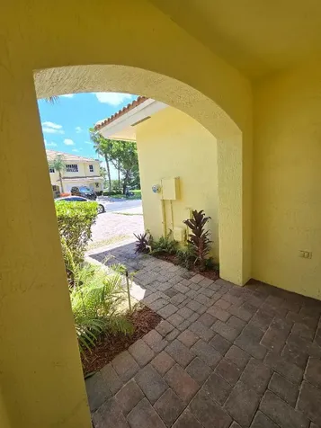 921 Imperial Lake Road West Palm Beach FL 33413