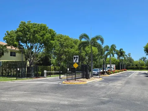 921 Imperial Lake Road West Palm Beach FL 33413