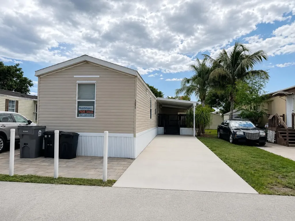 1331 Carefree Park Avenue West Palm Beach FL 33415