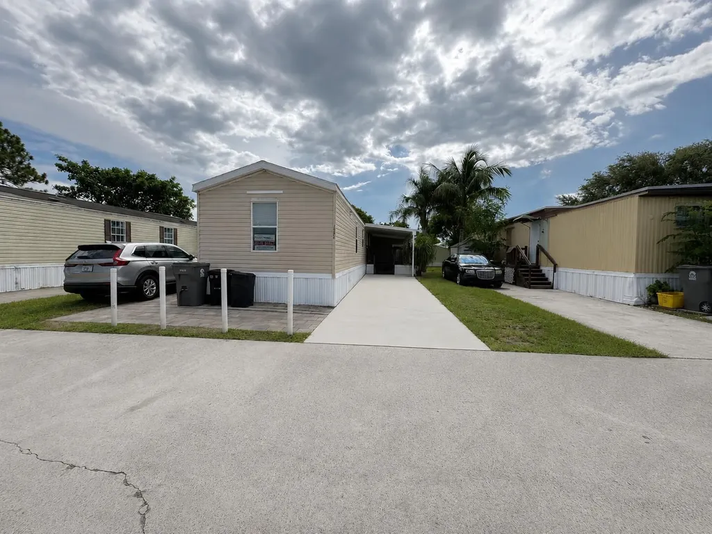 1331 Carefree Park Avenue West Palm Beach FL 33415