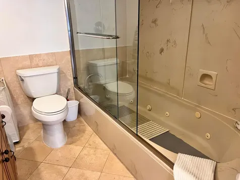 330 SE 20th Avenue Deerfield Beach FL 33441