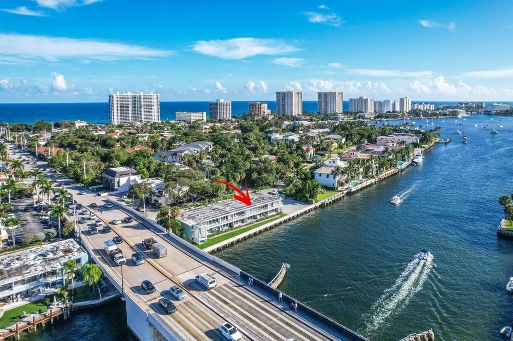 65 SE Spanish Trail Boca Raton FL 33432