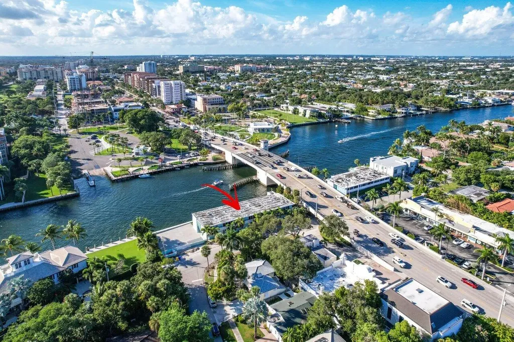 65 SE Spanish Trail Boca Raton FL 33432