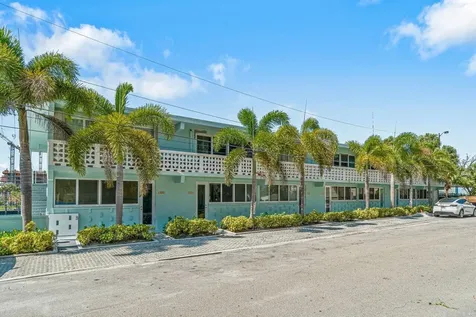 65 SE Spanish Trail Boca Raton FL 33432