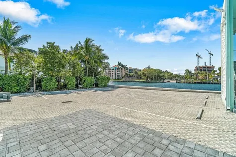 65 SE Spanish Trail Boca Raton FL 33432