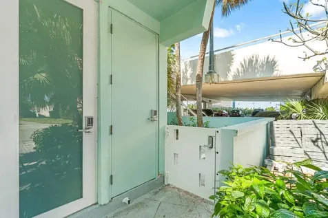 65 SE Spanish Trail Boca Raton FL 33432