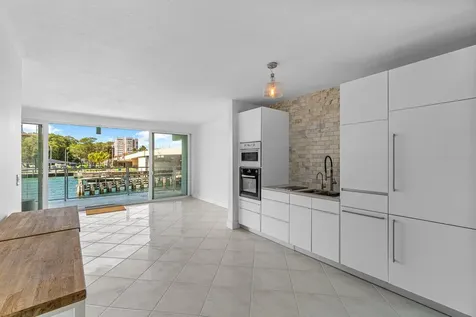 65 SE Spanish Trail Boca Raton FL 33432